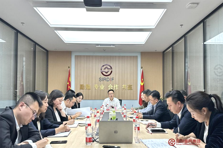 张伦讲授廉洁教育专题党课